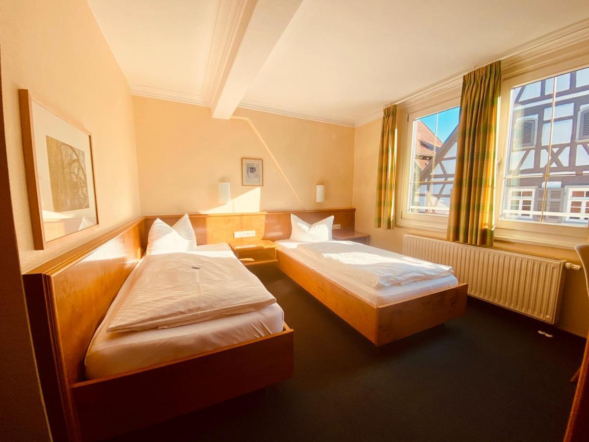 Stadthotel Waldhorn Kirchheim unter Teck Exterior foto